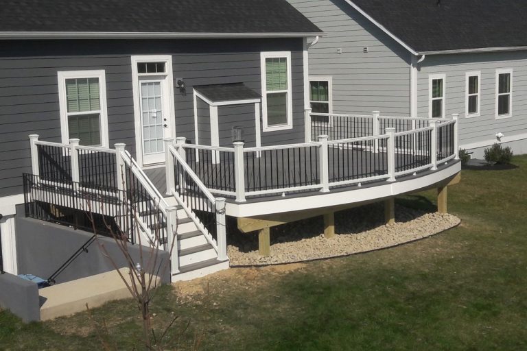 Custom deck with railing